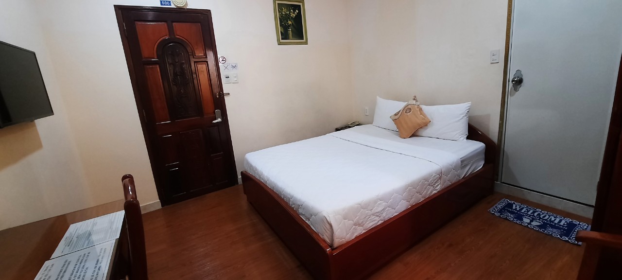  PHÒNG 1 GIƯỜNG 1,4m - 1,6m. 1-2 người